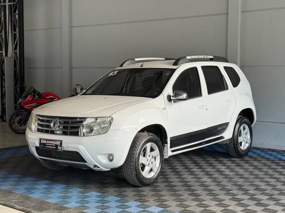 RENAULT DUSTER 2.0 DYNAMIQUE 4X2 16V FLEX 4P AUTOMÁTICO RENAULT DUSTER 2.0 DYNAMIQUE 4X2 16V FLEX 4P AUTOMÁTICO